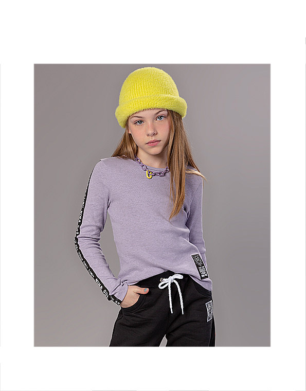 Camiseta-manga-longa-canelada-infantil-e-juvenil-feminina-lilas-Acucena-Carambolina-31495-modelo.jpg