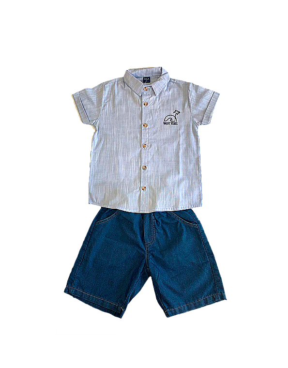Conjunto-de-camisa-listrada-e-bermuda-jeans-com-bolsos-infantil-masculino-Dila-Carambolina-30335.jpg