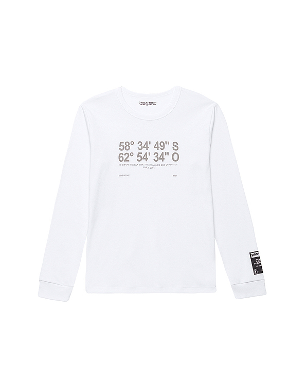 Camiseta-manga-longa-infantil-e-juvenil-masculina-branca—Onda-Marinha—Carambolina—33000