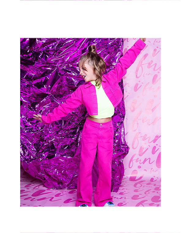 Conjunto-calça-wide-leg-e-jaqueta-infantil-e-juvenil-feminino-pink—Fun-Jeans—Carambolina—33169-modelo