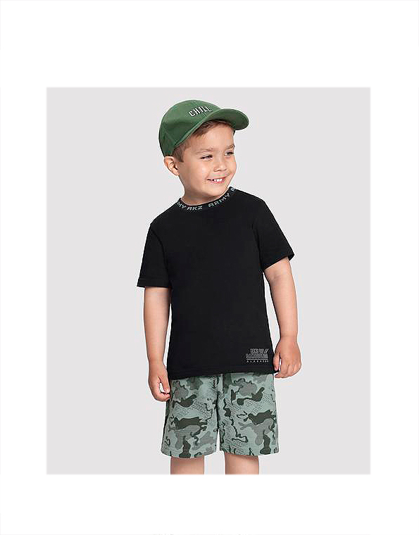 Conjunto-bermuda-de-moletom-camuflada-e-camiseta-customizada-infantil-masculino –Alakazoo—Carambolina—33466-modelo
