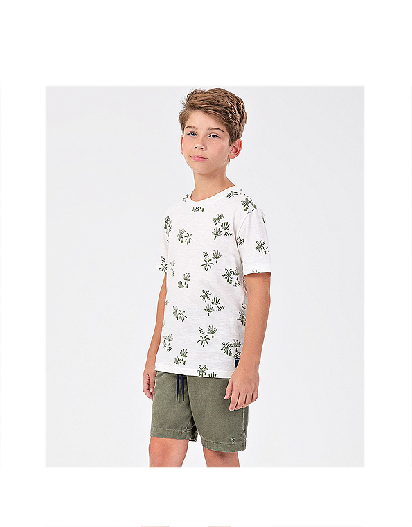 Conjunto-bermuda-de-sarja–e-camiseta-estampada-juvenil-masculino-verde—Onda-Marinha—Carambolina—33353-modelo