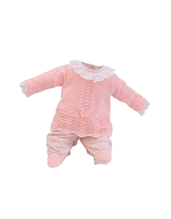Macacão-feminino-com-tricot-trabalhado-rosa-com-gola-em-renda—Beth-Bebê—Carambolina—33276