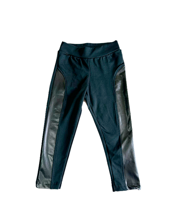 Calça-legging-flanelada-infantil-com-detalhe-metalizado—Dila—Carambolina—34103-preto