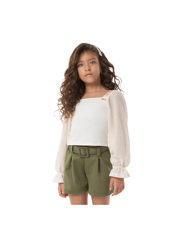 Conjunto-de-short-e-blusa-com-manga-trabalhada-e-detalhe-em-crochê-infantil-feminino-verde—Bika—Carambolina—33980-modelo