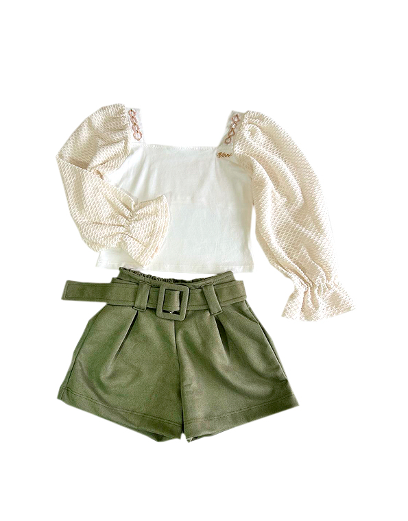 Conjunto-de-short-e-blusa-com-manga-trabalhada-e-detalhe-em-crochê-infantil-feminino-verde—Bika—Carambolina—33980