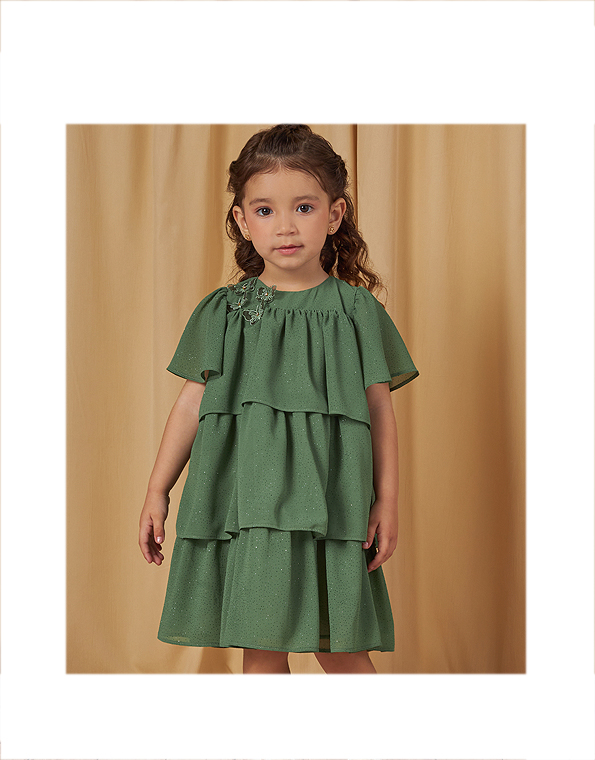 Vestido-de-festaem-babados-com-brilhos-e-aplicação-de-borboletas-infantil-verde—Bambolinna—Carambolina—33938-modelo