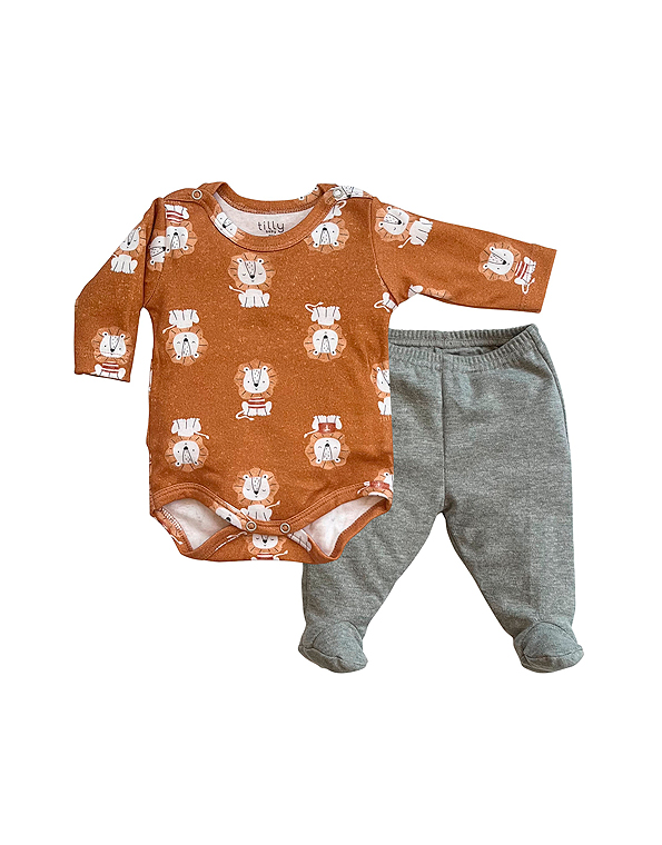 Conjunto-body-estampado-e-calça-com-bordado-leão-bebê-masculino—Tilly-Baby—Carambolina—34161