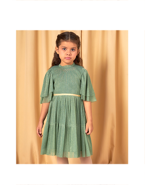 Vestido-em-tule-com-fios-metalizados-e-aplicação-de-brilhos-verde-infantil—Bambolinna—Carambolina—34416-modelo